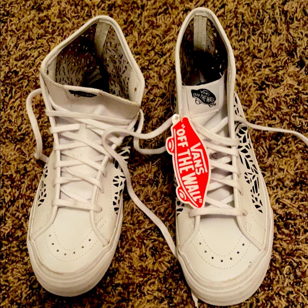 Van high tops, white, US Women’s 7.5